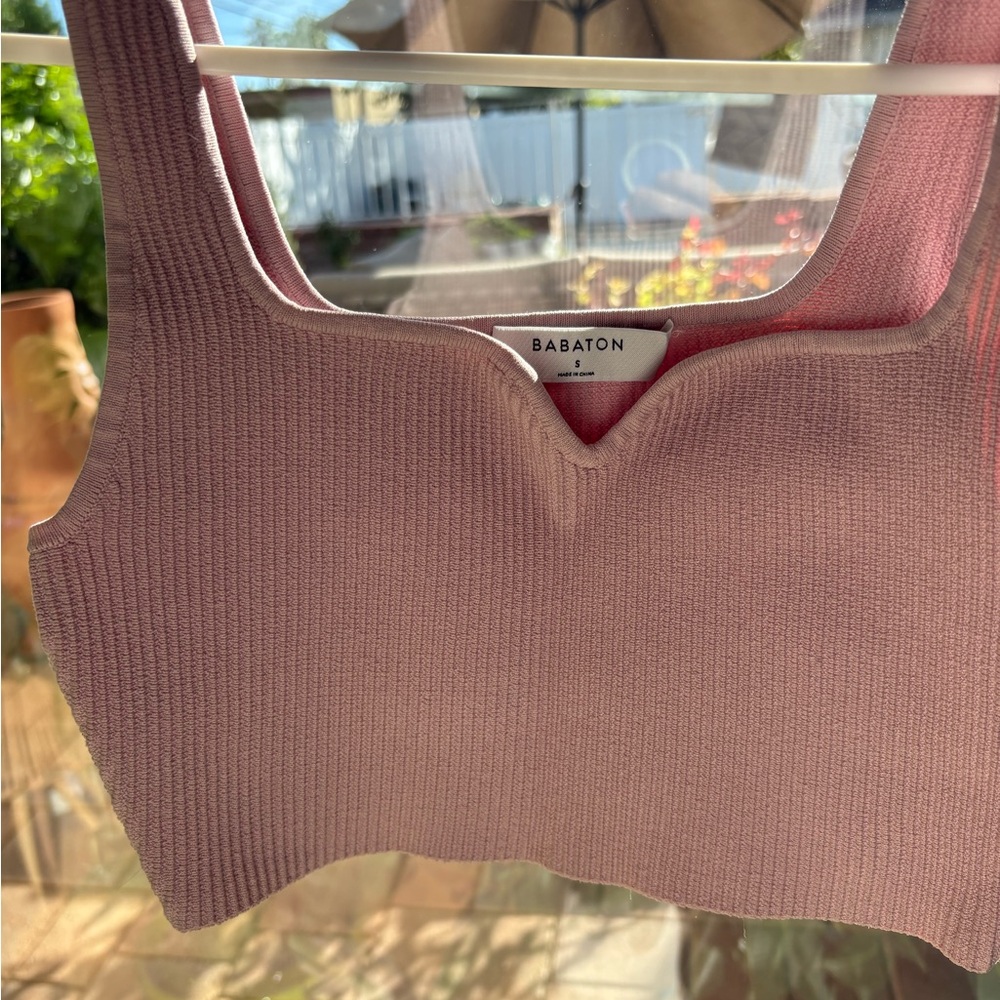 Aritzia Babaton Pink Ribbed Crop Top